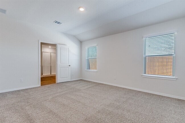 Building Photo - 1640 Basalt Ln