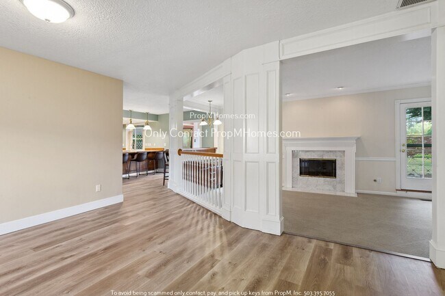Building Photo - 7030 SW Molalla Bend Rd