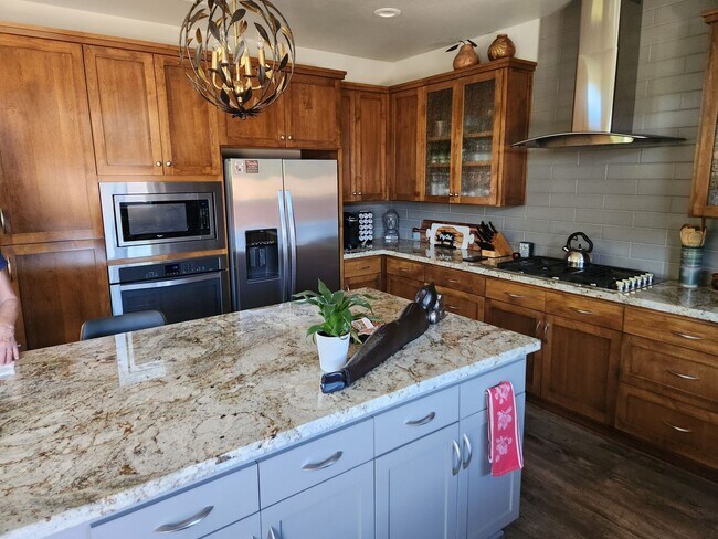 Building Photo - COMING SOON-Sophisticated-modern AG HOME