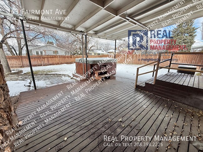 Building Photo - 163 Fairmont Ave