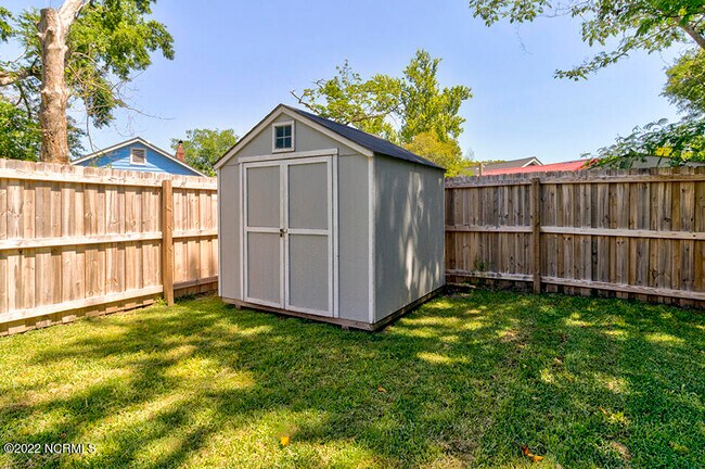 Building Photo - 2029 Wrightsville Ave