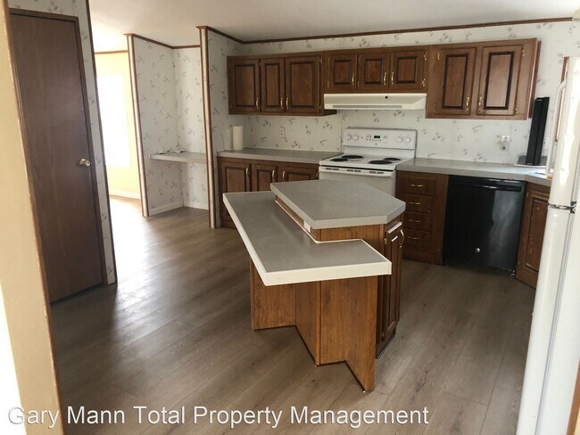 Building Photo - 4 br, 2 bath House - 6102 Rd 3 NE