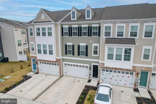 Building Photo - 345 Andrew Ct