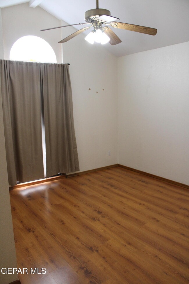 Building Photo - 4113 Loma Rosada Dr