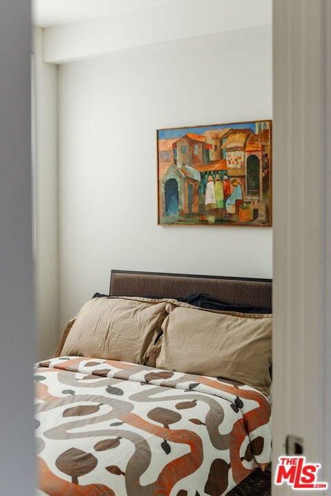 Building Photo - 6072 Pickford St