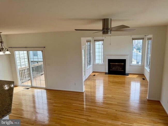 Building Photo - 25370 Whippoorwill Terrace