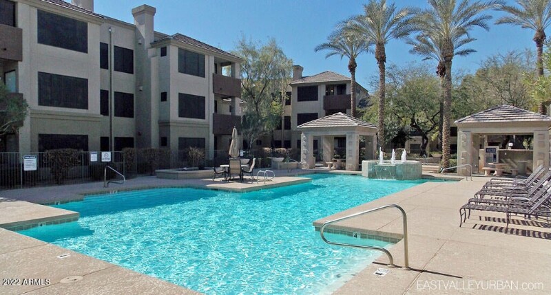 Building Photo - 3848 N 3rd Ave