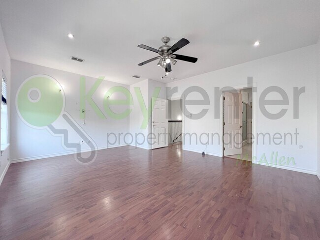 Building Photo - Beautiful 4B/2.5B Home in Mcallen