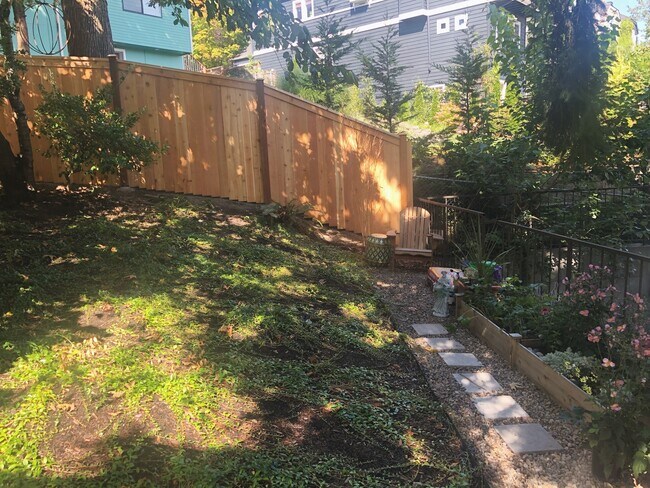 Shared backyard - 2608 E Madison St