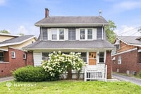 Building Photo - 51 Indianola Rd