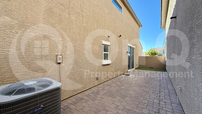 Building Photo - 2282 S Deerfield Ln