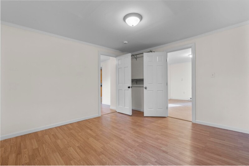 Building Photo - 59 Hill St