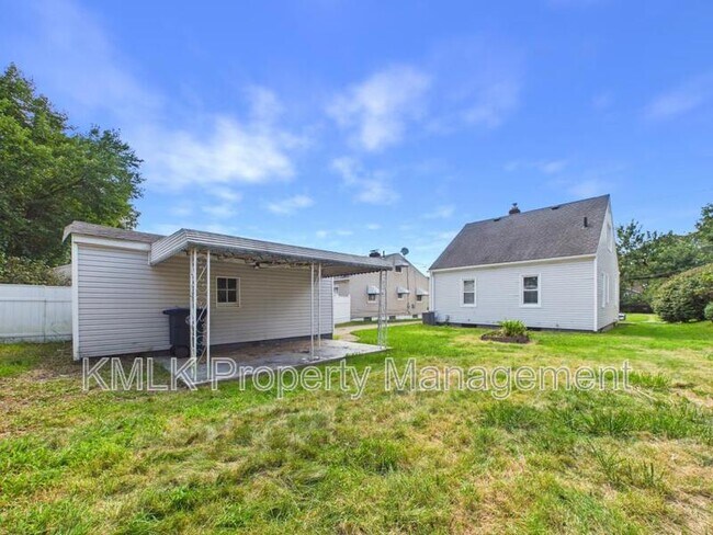 Building Photo - 1263 Atwood Ave