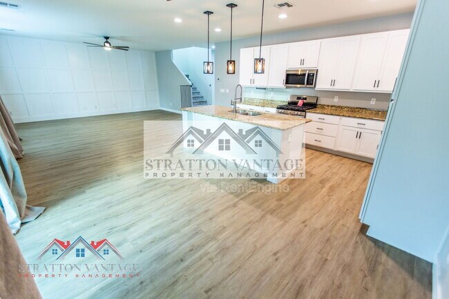 Building Photo - 23658 S 210th Pl