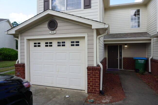 Building Photo - 519 Wingspan Way