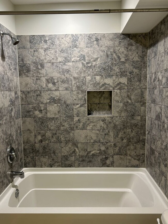 Building Photo - East Asheville - Contemporary Bungalow