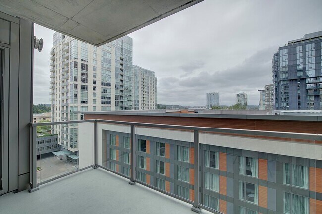 Building Photo - 1Bd/1Ba Bellevue Condo