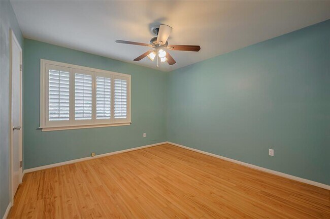 Building Photo - 7906 Braesview Ln