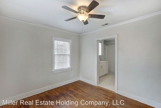 Building Photo - 4 br, 2 bath House - 2305 Louisiana Ave