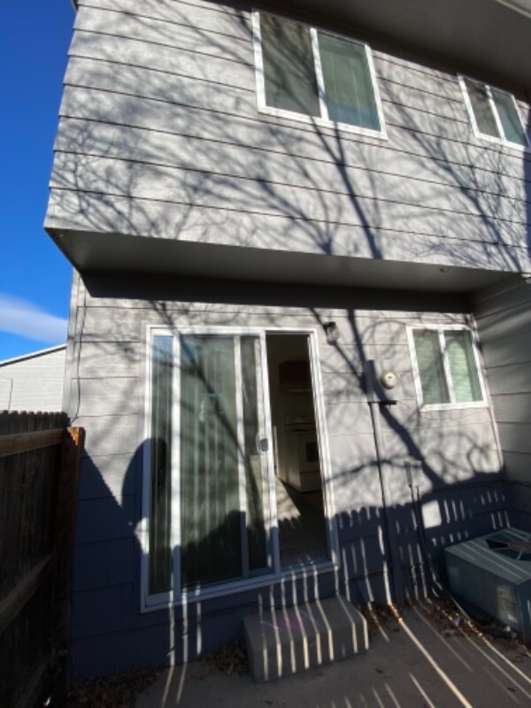 Building Photo - 6617 Proud Eagle Ct