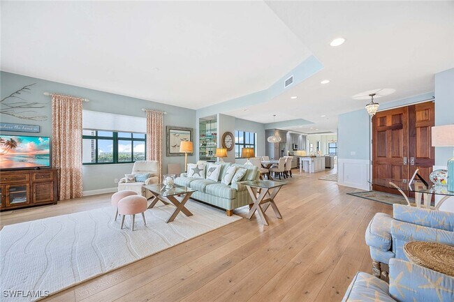 Building Photo - 930 Cape Marco Dr