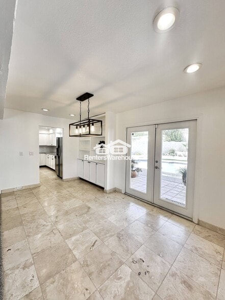 Building Photo - 7721 N 17th Pl