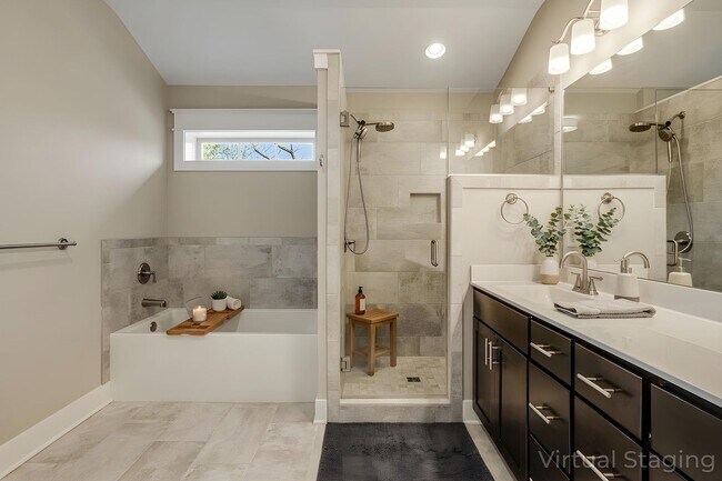 Building Photo - Stunning 3-Bedroom Townhome in Black Mountain's Sweet Birch Commons