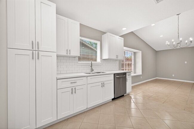 Building Photo - 7646 Winkle Wood Ln