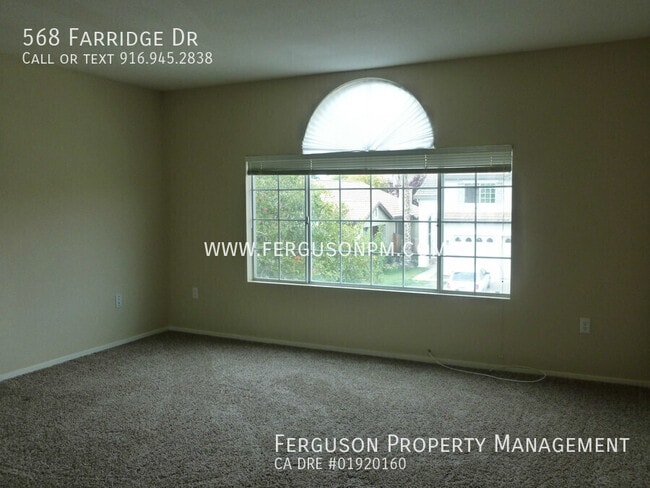 Building Photo - 568 Farridge Dr