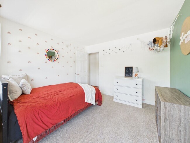 Building Photo - 12625 Summerhouse Ln