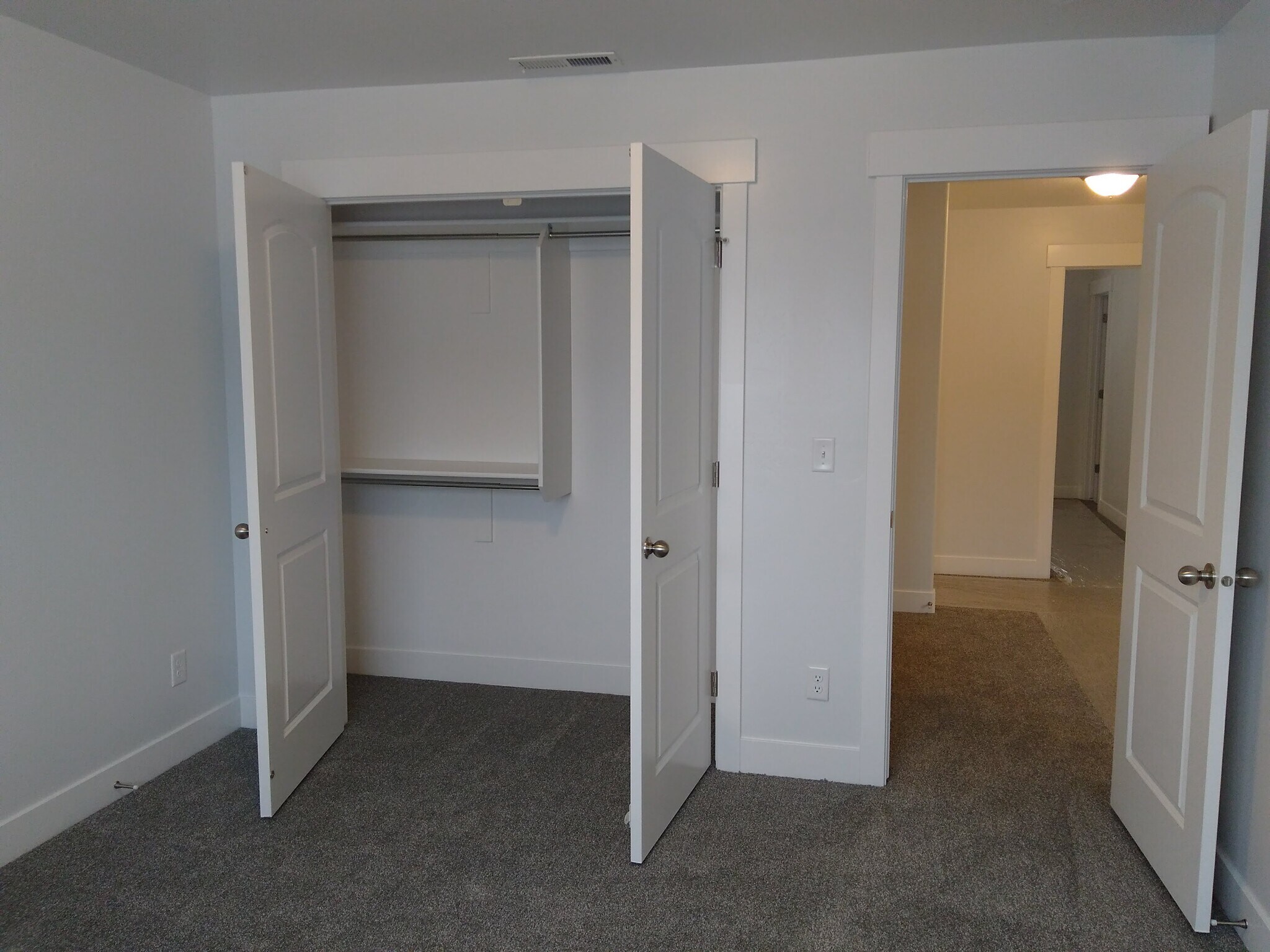 Building Photo - 14576 S Quiet Shade Drive