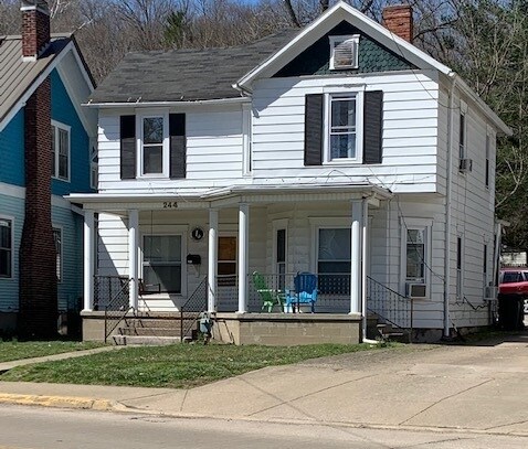 Primary Photo - 244 E State St