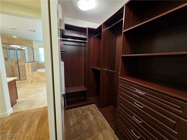 Building Photo - 5495 Alden Bend Dr