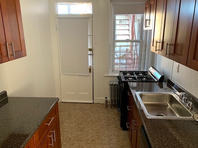 Building Photo - 116 Washington St