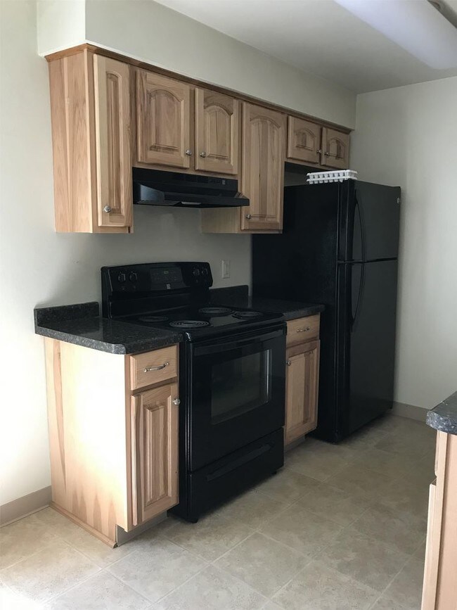 1351 Primrose Lane 1351 Primrose Ln Neenah WI 54956 Apartment Finder