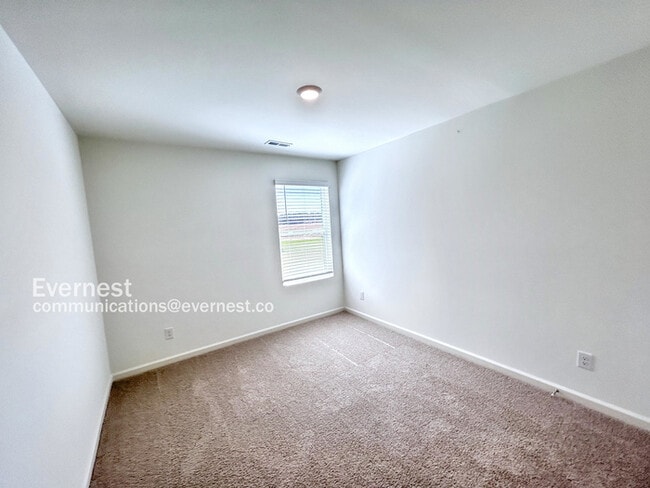 Building Photo - 1440 Long Leaf Ln