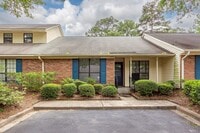 Building Photo - 2 Bedroom 2 Bath Townhouse in Crowfield Pl...