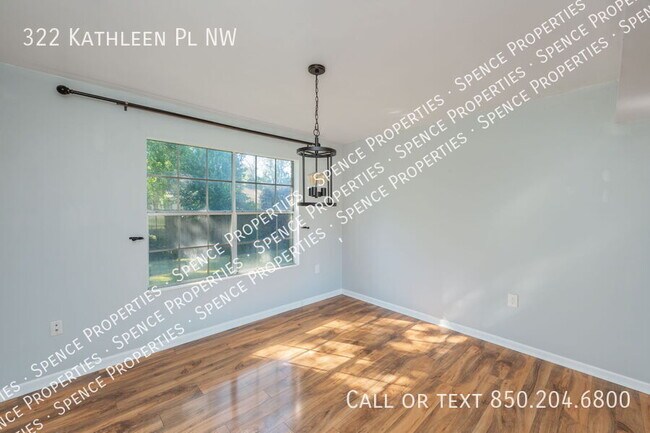 Building Photo - 322 Kathleen Pl NW