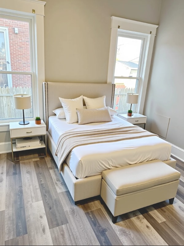 Building Photo - 1185 W 8th St