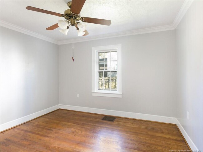 Building Photo - 1524 Brookside Ave