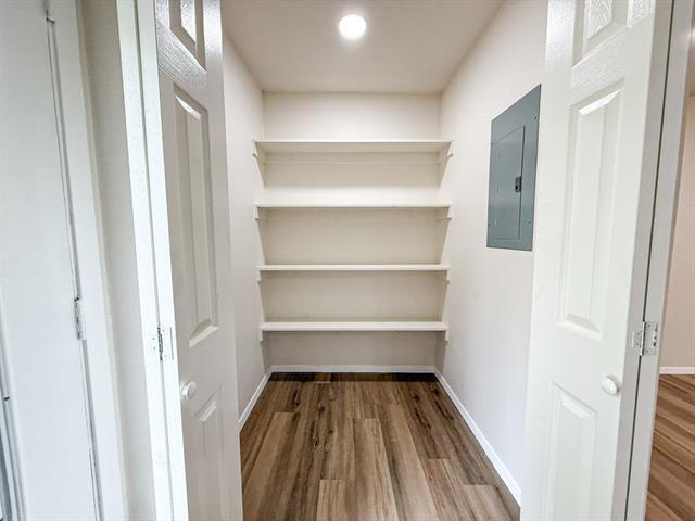 Building Photo - 110 Marigold Dr