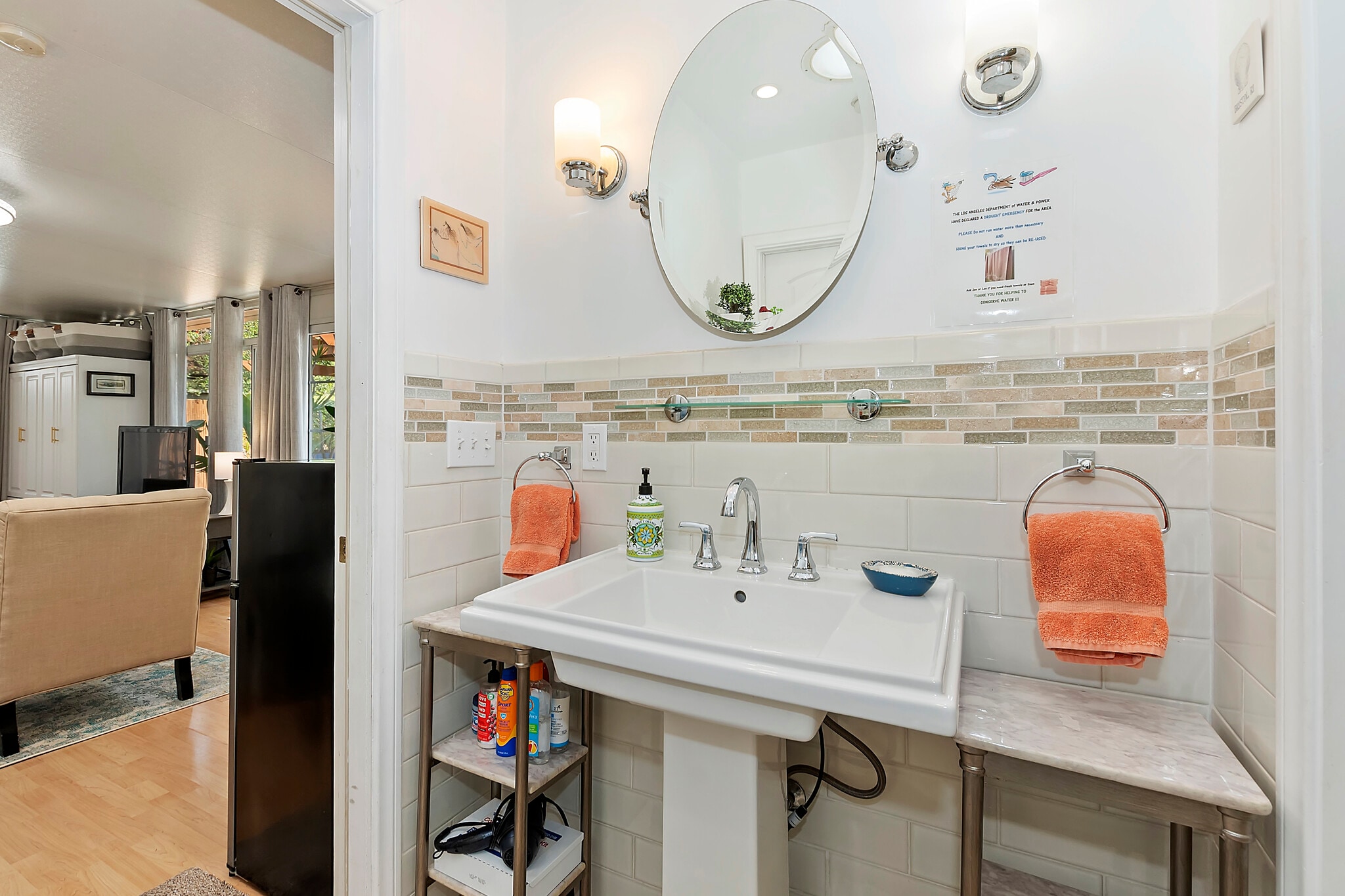 Large Bathroom - 300 Entrada Dr