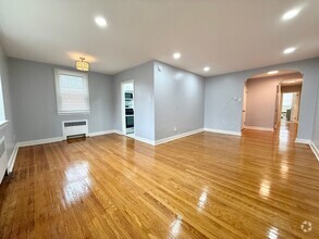 Building Photo - 2442 N 50th St