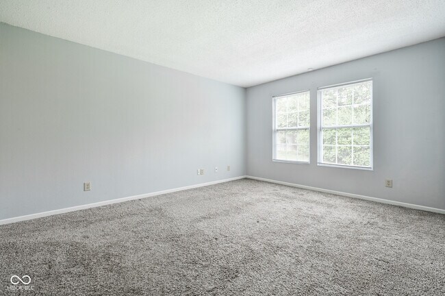 Building Photo - 1804 Feather Reed Ln
