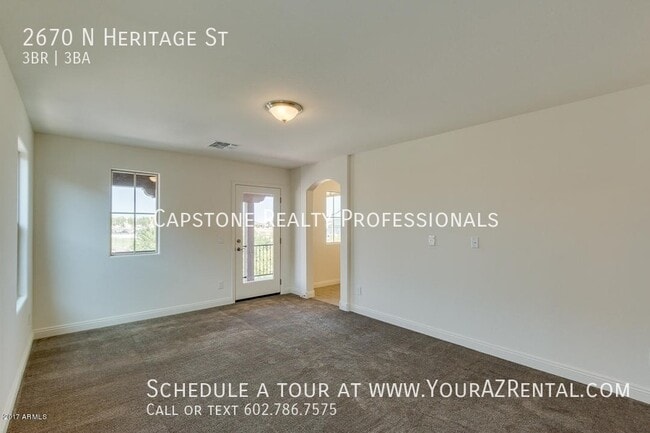 Building Photo - 2670 N Heritage St