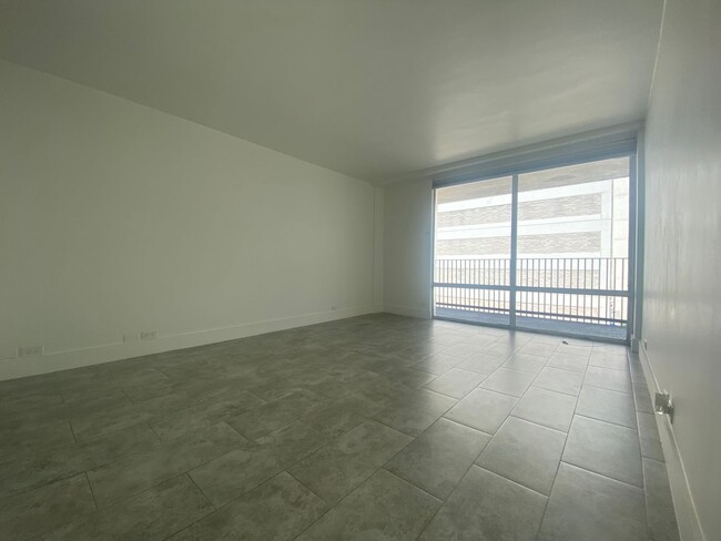 Building Photo - Live in Luxury and Convenience in the Hear...