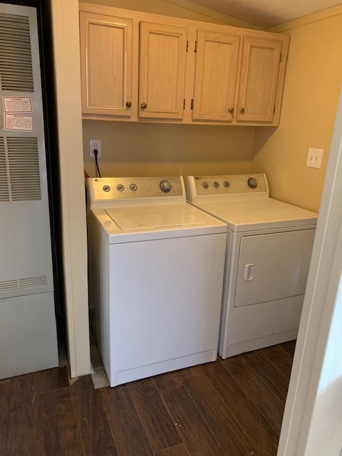 Building Photo - 207 S Ash St