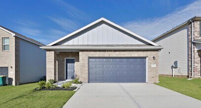 Building Photo - For Lease | 3 Bed, 2 Bath | 1,401 Sq Ft | ...