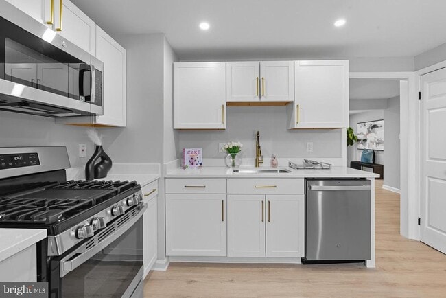 Building Photo - 1324 Potomac Heights Dr