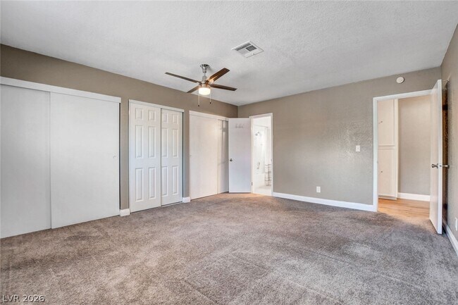 Building Photo - 4367 S Mojave Rd